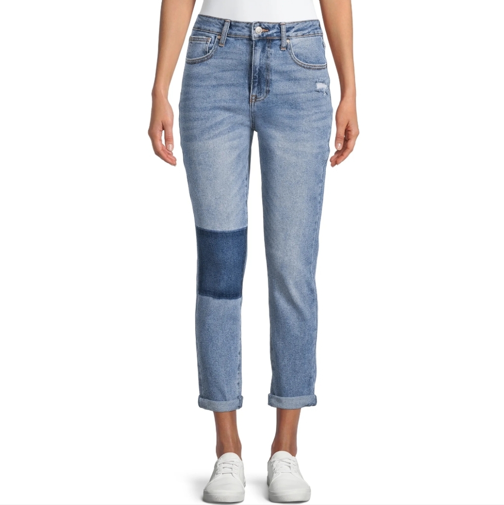 3/$20🌟 No Boundaries High Rise Destructed Medium Wash Mom Jeans Size 9 Juniors